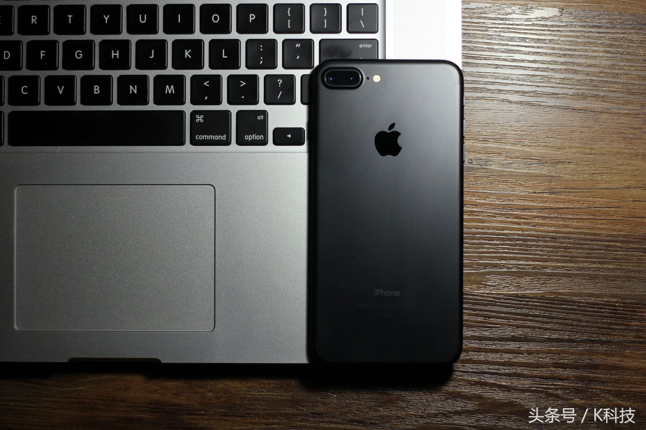 iPhone7plus开箱测评,iphone7plus高清图片