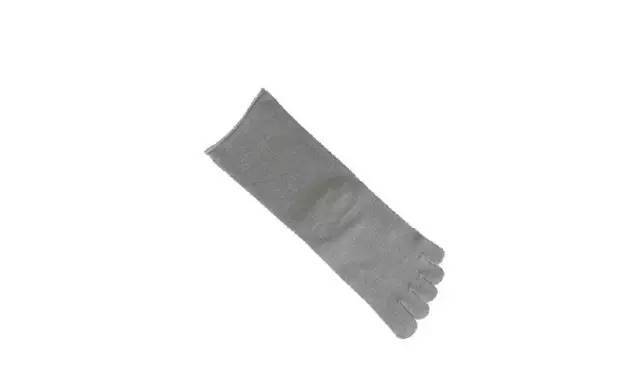 旧袜子冬天,旧了的袜子