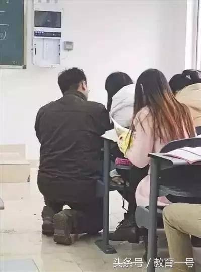 2018年感动中国教师观后感,2022感动中国教师事迹及颁奖词