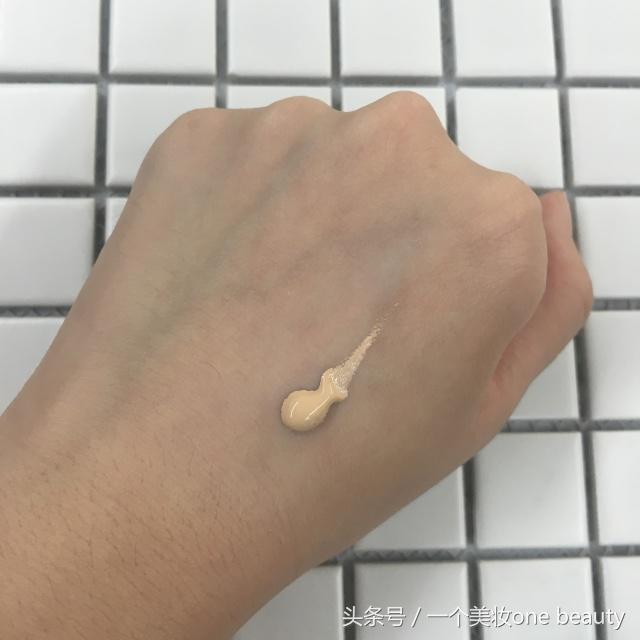 编辑试妆间丨秋冬新品怒刷一波存在感，谁还敢说你颜值不在线！