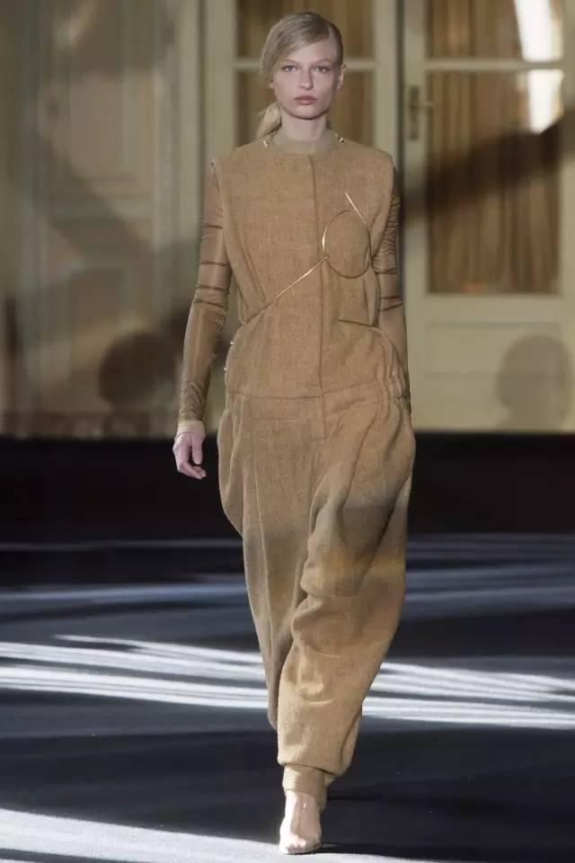 acnestudios羽绒服仿品,acnestudios卫衣做旧