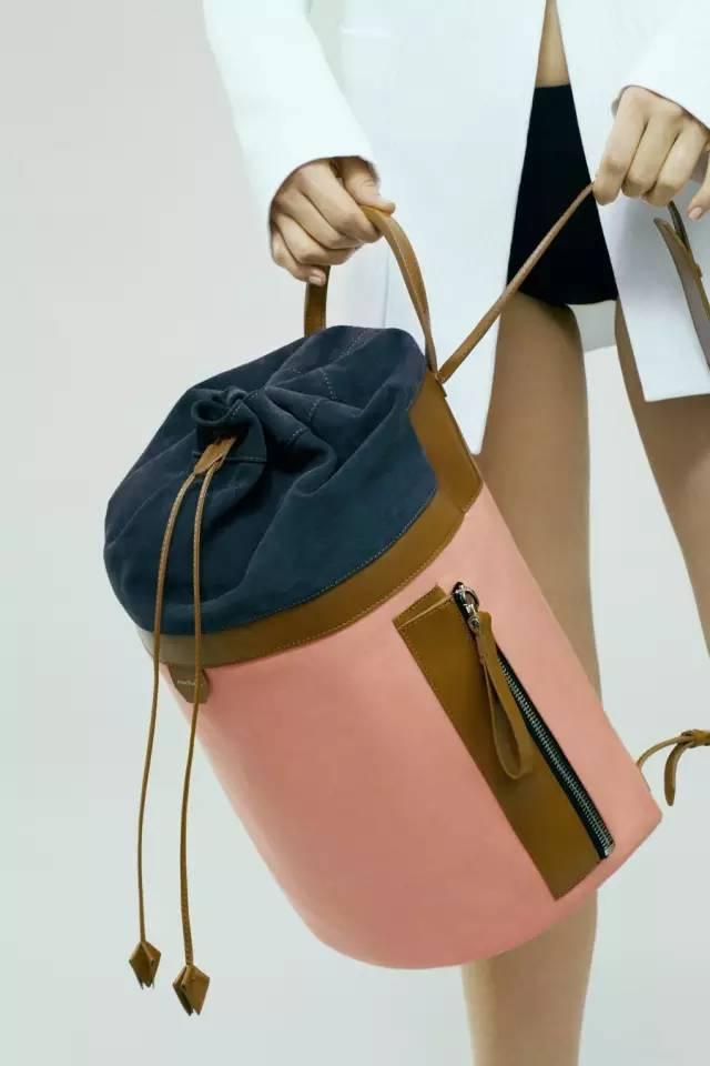 acnestudios羽绒服仿品,acnestudios卫衣做旧