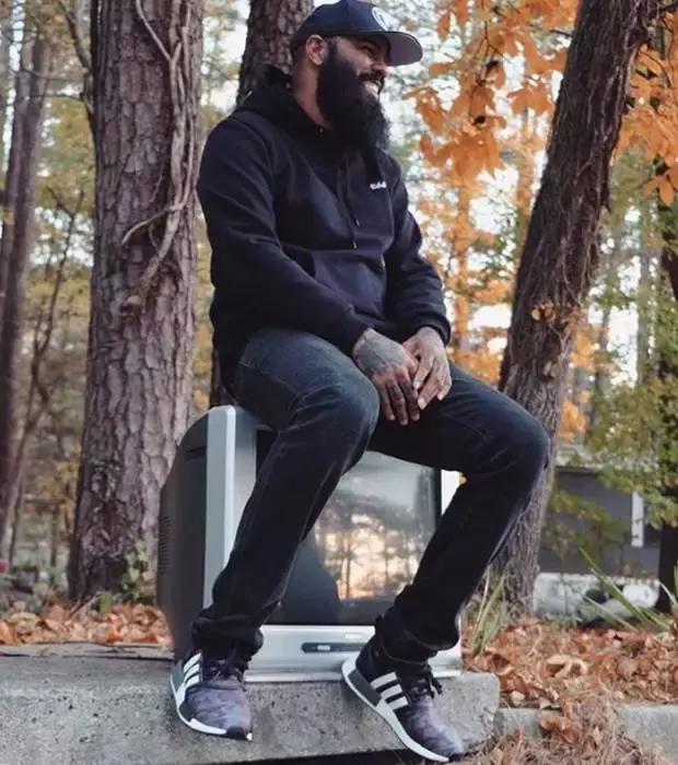 本周球星上脚球鞋,明星今天穿的鞋子