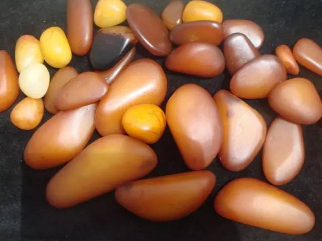 当心!你天价买来的可能只是一块石头