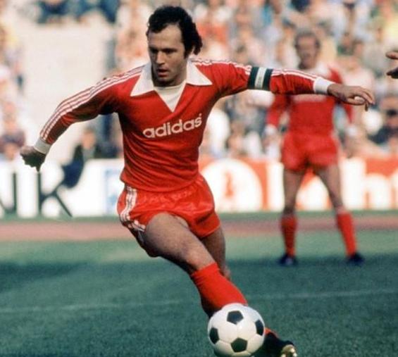 世界杯最年轻进球贝利,老马足球贝利