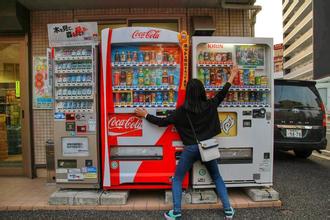 两份问卷，问同样的问题，为什么老板只称赞他？