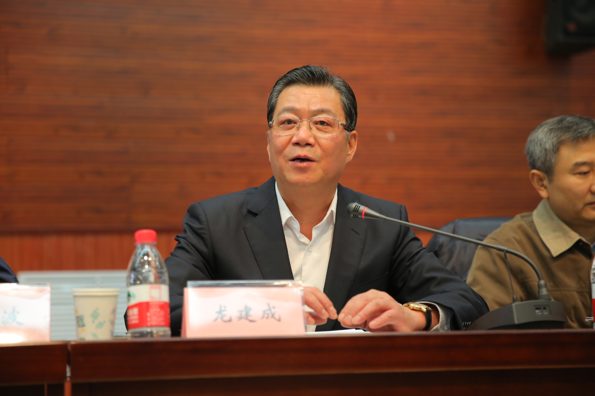 36家军工重点单位齐聚西安电子科技大学，所为何事？