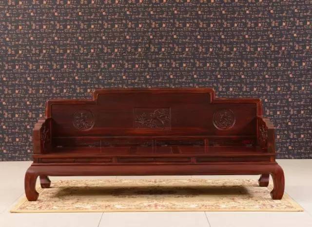 真正的紫檀树,真正的紫檀木材