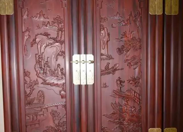 真正的紫檀树,真正的紫檀木材