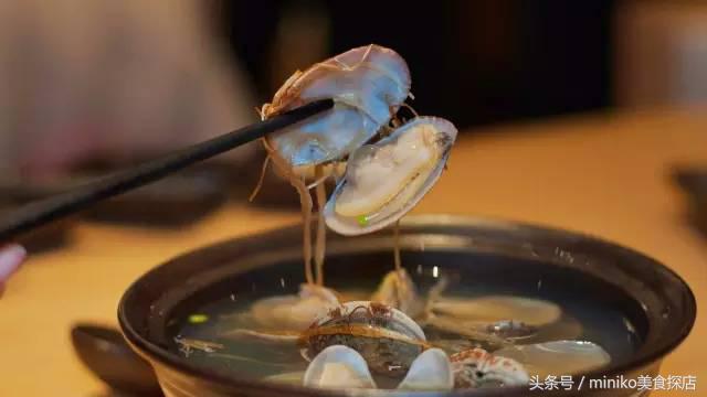 一口一个日式寿司,来一口大乌冬面