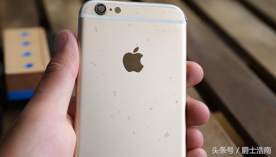 iphone6s换后盖风险,把iphone6s后盖打磨成镜面