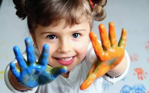 哎呀，宝宝枕秃了！补点钙成不？