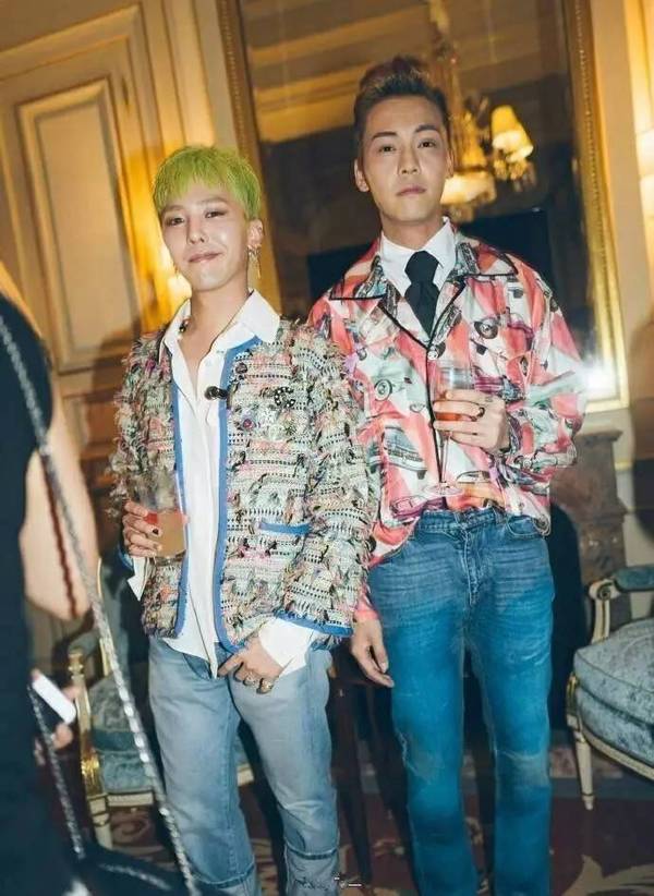 撞衫不可怕谁丑谁尴尬视频,撞衫不可怕谁丑谁尴尬的电影