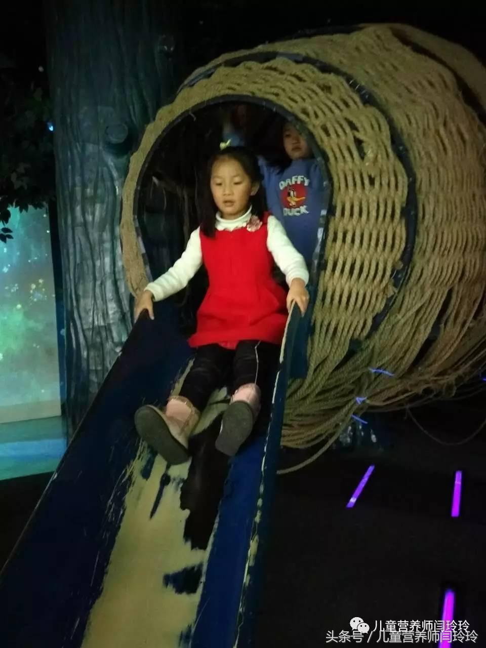 上海天文馆和科技馆哪个更值得去,上海儿童科技馆游玩攻略图片