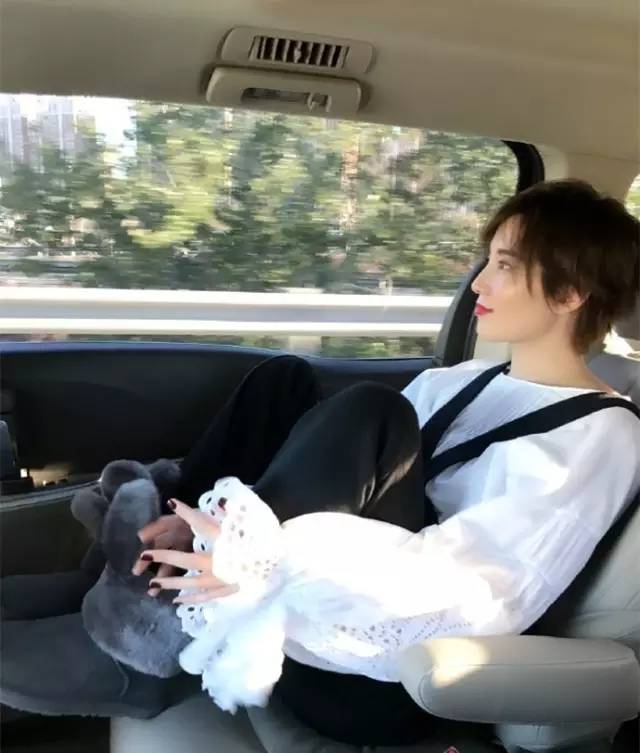 这几件单品日常百搭又显气质,秋冬百搭永不过时穿搭