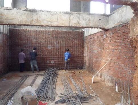 山上房子潮湿怎么装修,老房子潮气重怎么装修