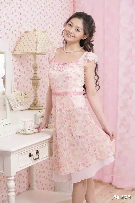 gucci2018春夏新款贝壳包,gucci2023春夏新款包包价格