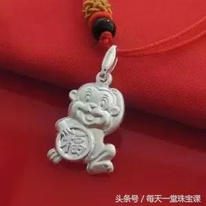 年份属鸡时辰属牛的人怎么样,属龙属牛属虎属鸡是什么星座