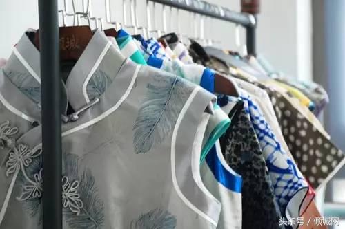 夏天怎么选旗袍,白领选什么品牌服装