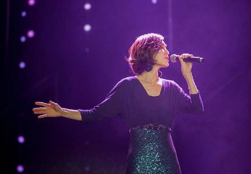 FanFan范玮琪,在幸福的路上等你