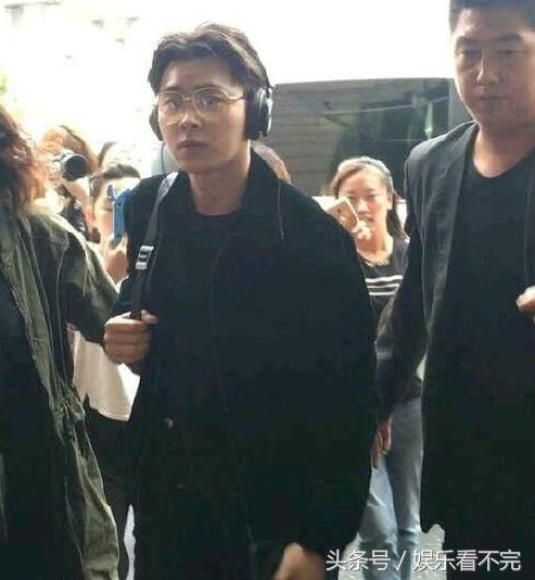 李易峰最新照片公布,李易峰最近近照