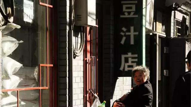 豆汁儿北京小吃,豆汁儿北京豆汁