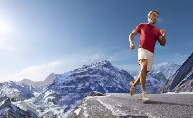 1000米跑步肚子岔气了怎么办,一跑步就岔气怎么办一招教你化解