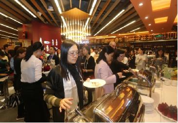 正佳taste,taste轻奢女装