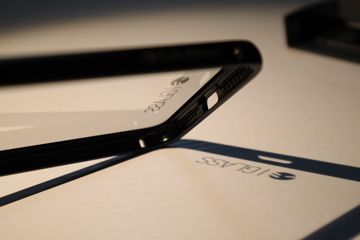 不敢说这是最好的手机保护壳，但iGlass确实做到位了！