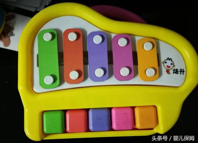 宝宝玩具真的越多越好吗,宝宝的玩具多一点好还是少一点