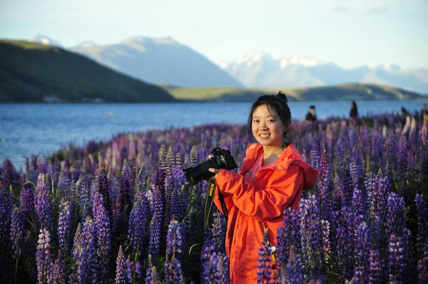 四川夫妻自改房车旅行,成都妹子环游世界