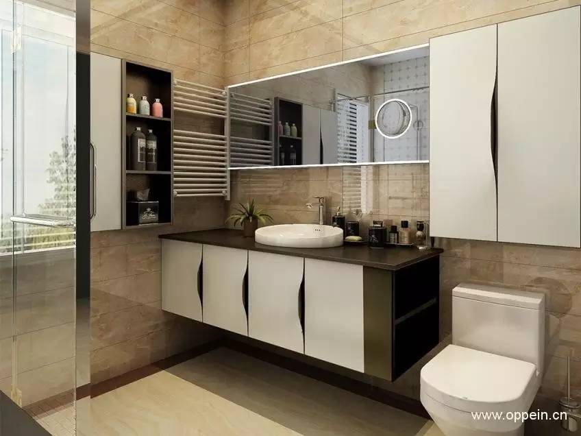 浴室用什么卫浴柜好,浴室杂乱无章