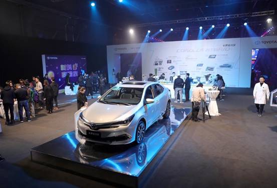 全新卡罗拉双擎如何省油,卡罗拉双擎与雷凌双擎哪个更省油