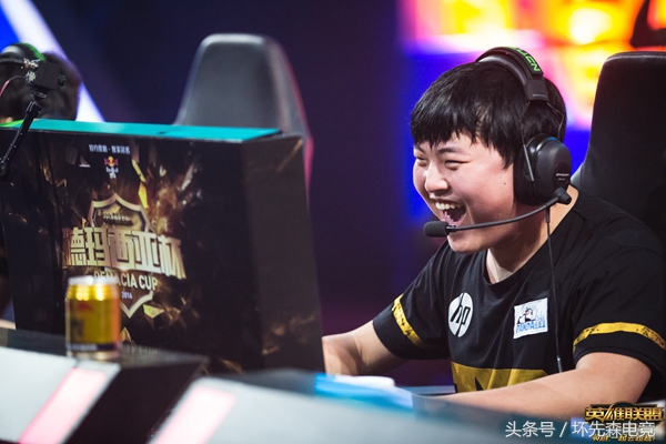 uzi韩服排位小虎,uzi最近的韩服rank视频