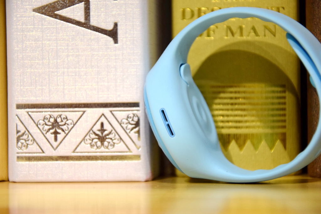 颜值犹在，功能重新布局换来的贴心关怀-米兔儿童手表Q深评