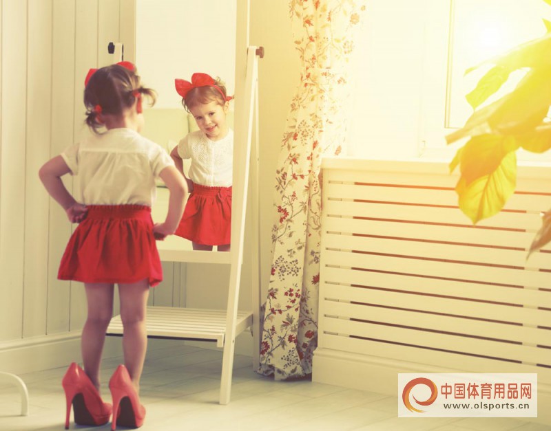 儿童鞋类哪些品牌好点,鞋服最热关键词