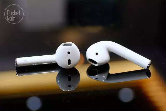 AirPods:头都快甩掉了,还是甩不掉它