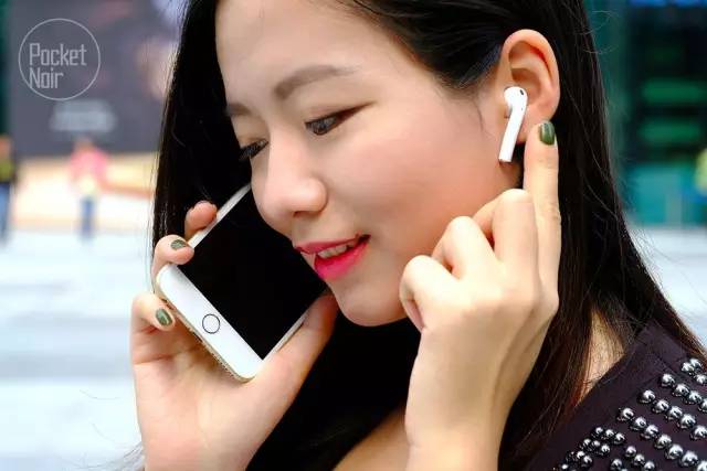 AirPods:头都快甩掉了,还是甩不掉它