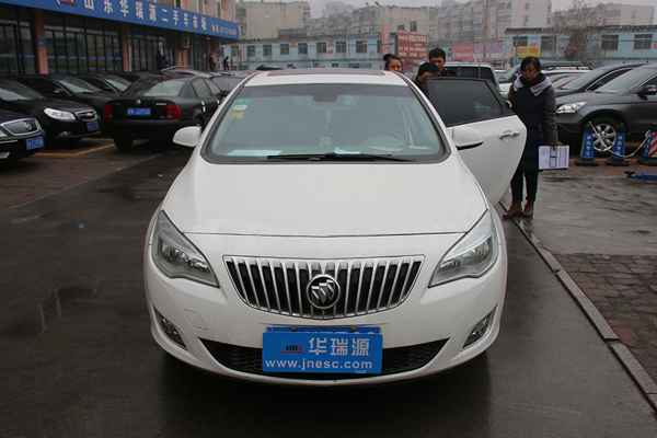 评估11年别克英朗xt二手车,2013年别克英朗xt二手车多少钱