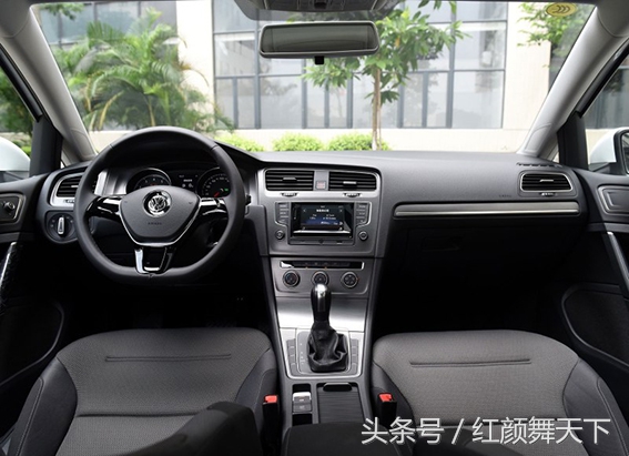 2016款高尔夫登场,高配几乎变标配,爽!