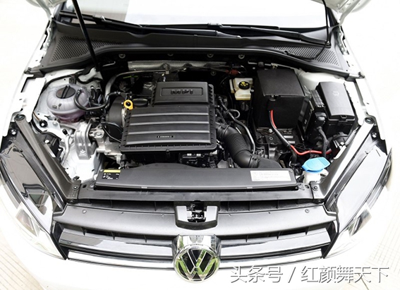 2016款高尔夫登场,高配几乎变标配,爽!