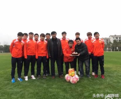 武汉生日祝福蛋糕,祝福武汉卓尔的视频