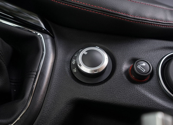 陆风x8究竟怎样,没钱也可以去散散步