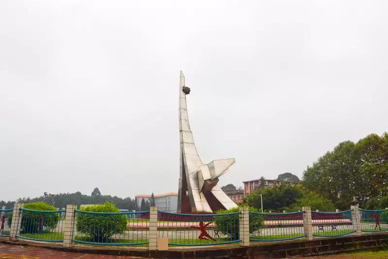 Hello！眉山车辆厂！只有东北人能看懂！