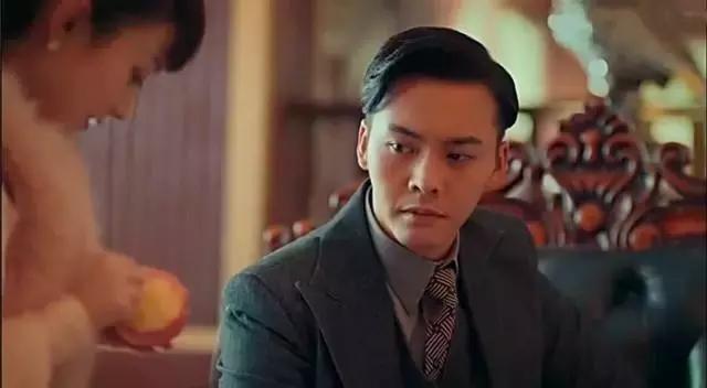 当最地道的重庆话出现在热剧中,每一部都像“生活麻辣烫”!