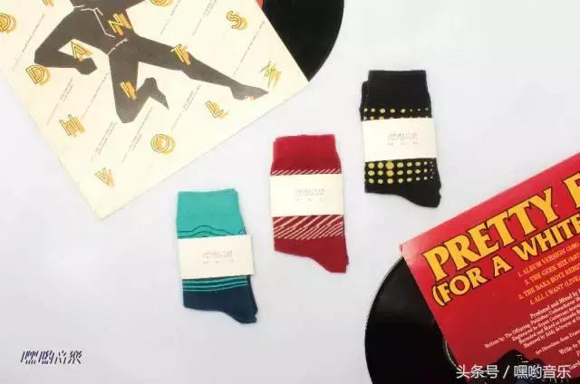 听过任何3首，你就是‘圣诞音乐小王子’！