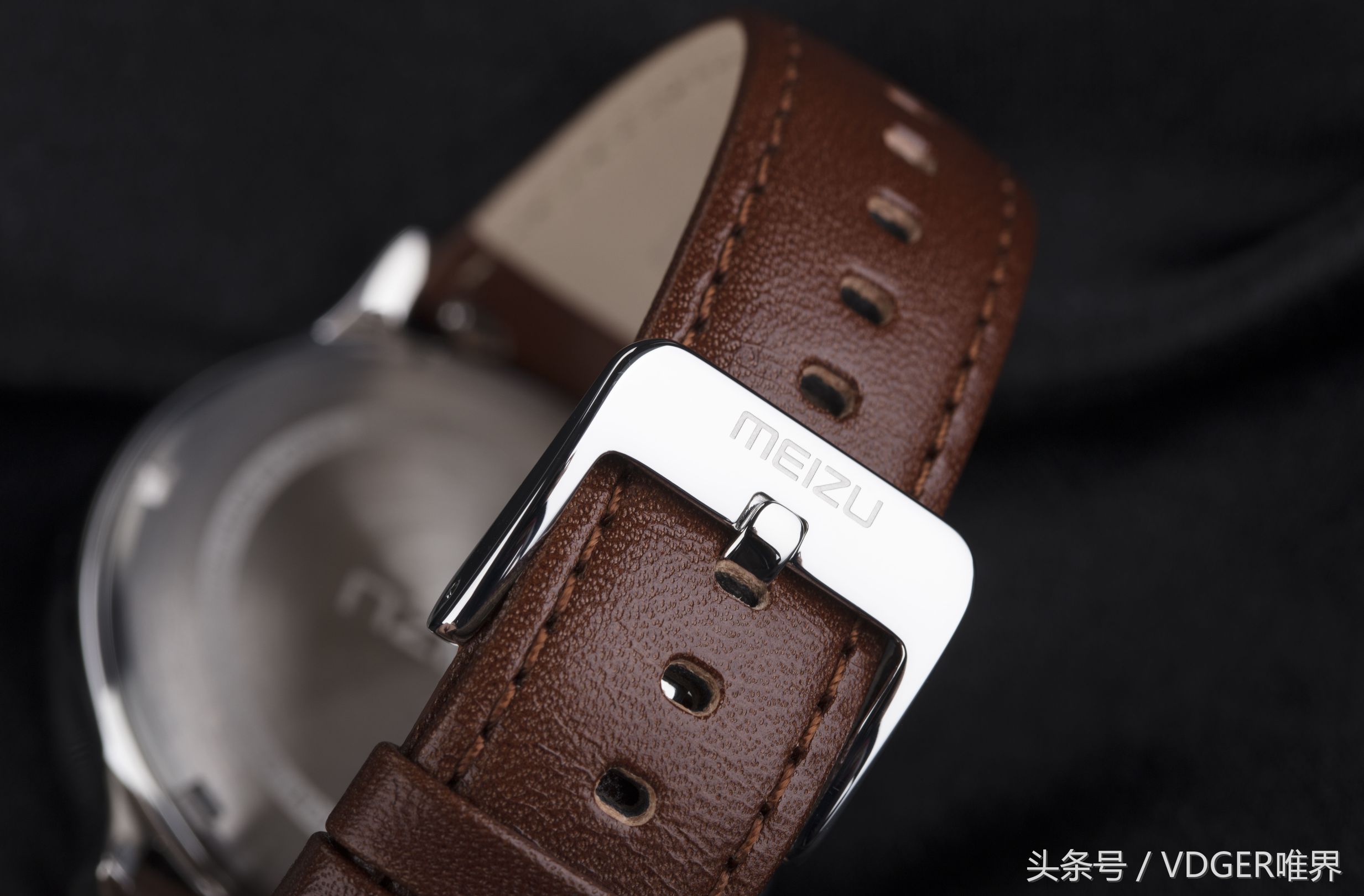 手表也能玩小游戏吗,魅族mix轻智能手表