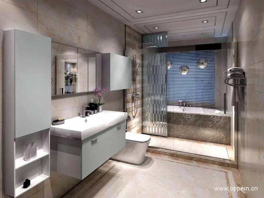 浴室用什么卫浴柜好,浴室杂乱无章