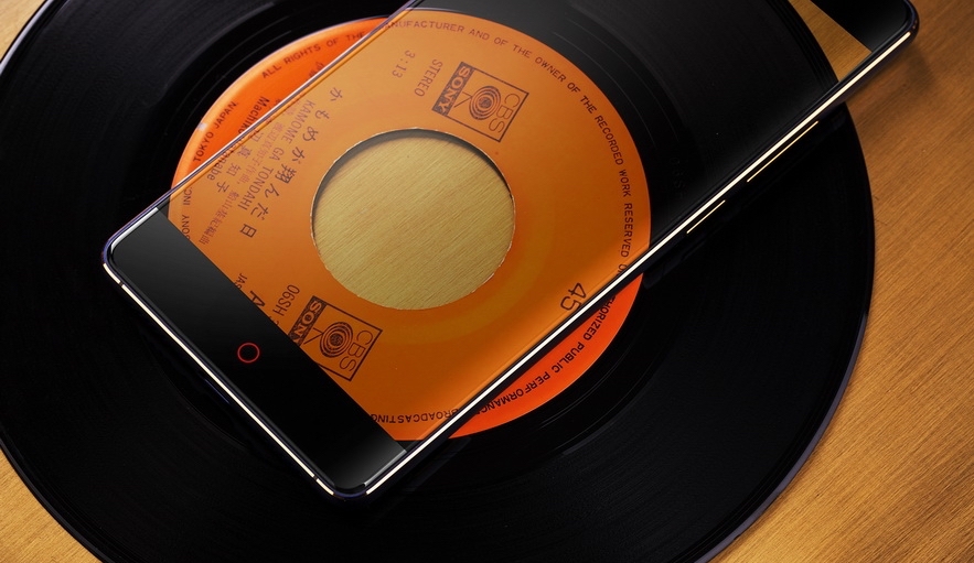 还记得自己第一部手机吗,还记得第一款5g手机吗