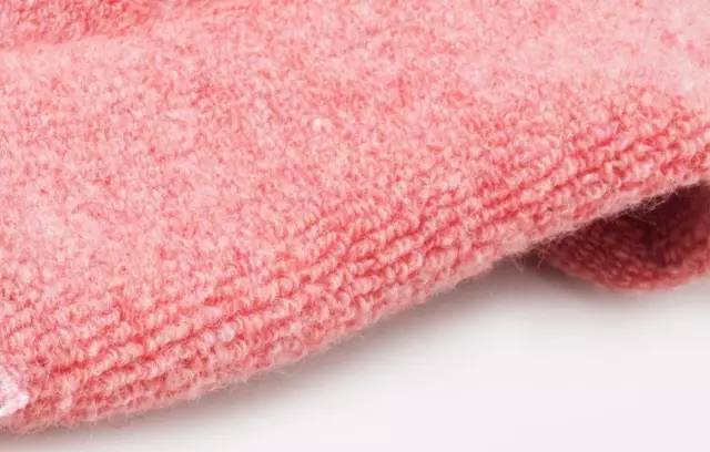 旧袜子冬天,旧了的袜子